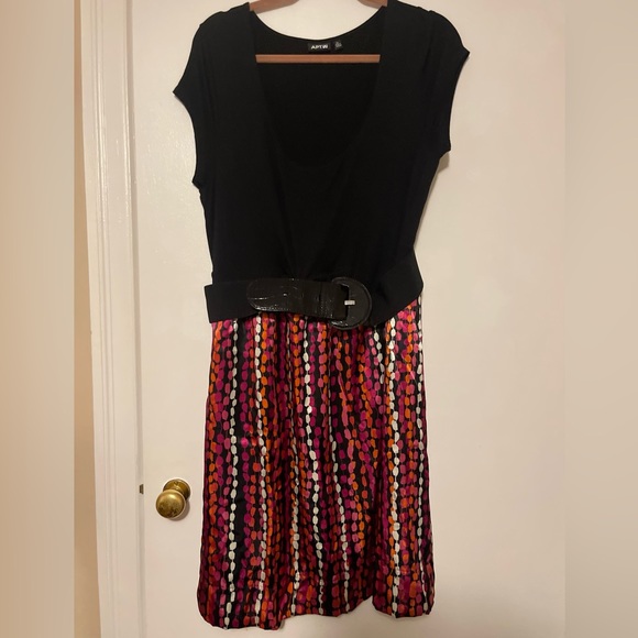 Apt. 9 Dress - Picture 1 of 5